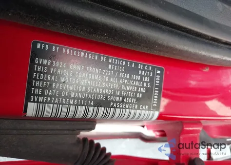 2014 Volkswagen Beetle 2.5L Entry z USA, uszkodzony, nr VIN 3VWFP7ATXEM611114